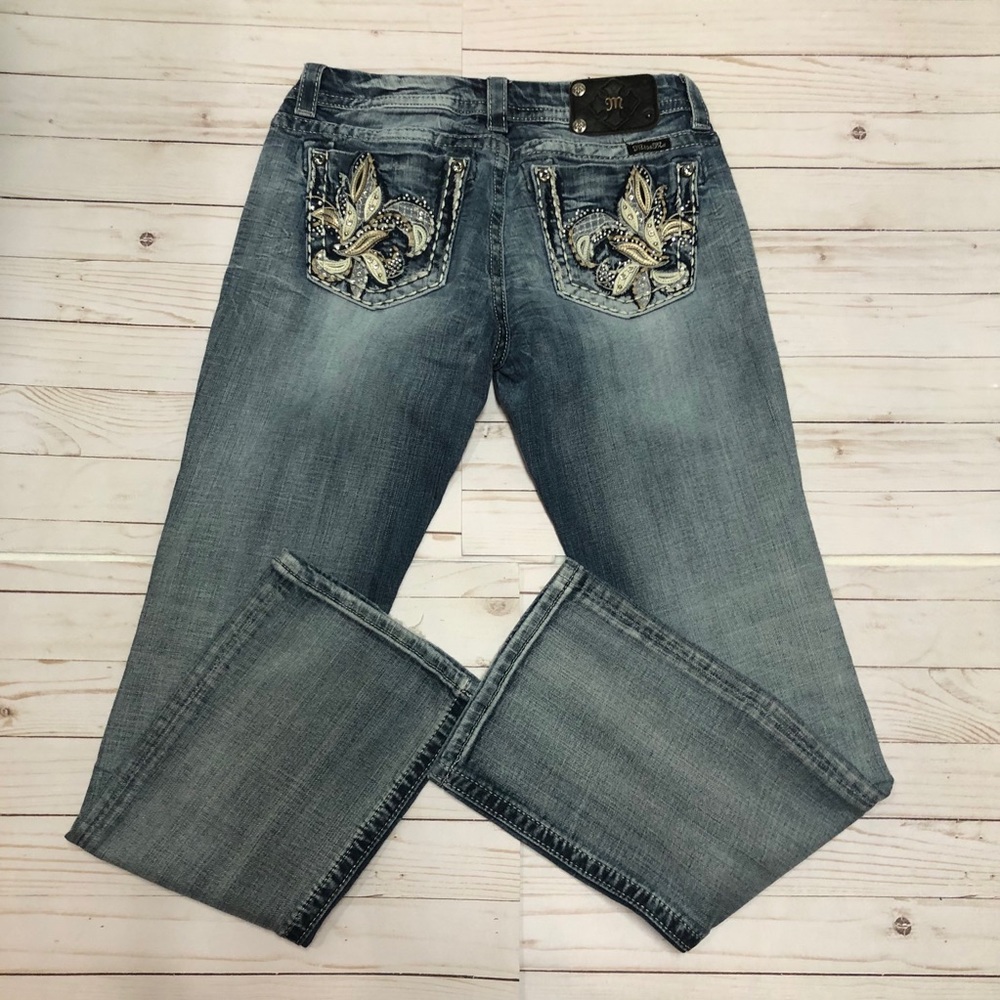 Miss me ladies size 29 easy boot jeans